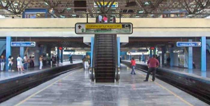 Estación del Metro Chabacano - Linea 2 del metro de la Ciudad de México